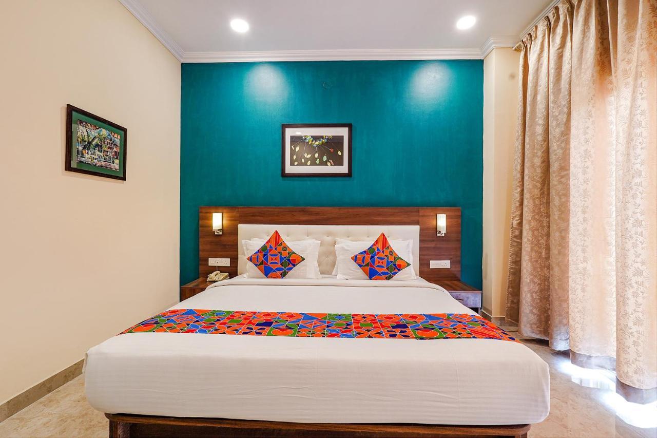 העיר בנגלור Fabhotel Chris - Nr Vydehi Hospital מראה חיצוני תמונה